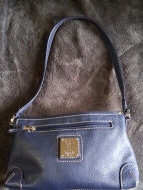 Tignanello Navy Blue Pebble Leather Shoulder Bag with Gold Plaque